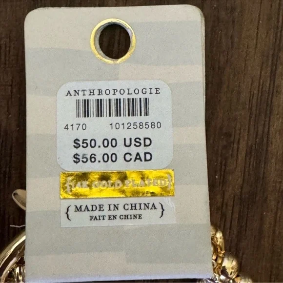 Anthropologie Gold Bracelet Set with Shell Charm - Picture 11 of 11